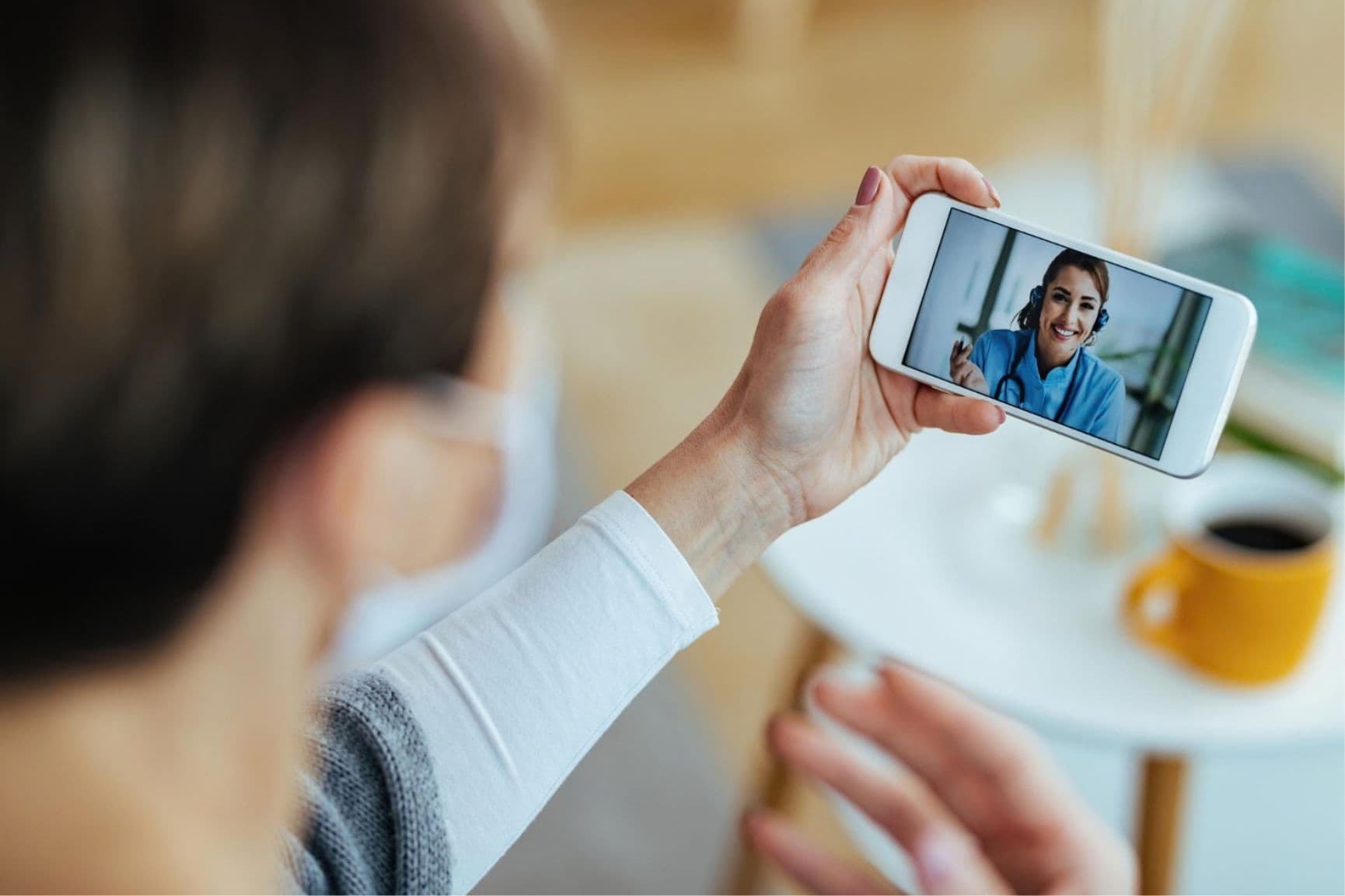 Cover Image for Telehealth vs In-Person GP Visits: When to Choose an Online Doctor and When to Visit a Clinic